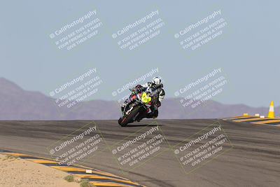 media/Oct-08-2023-CVMA (Sun) [[dbfe88ae3c]]/Race 3 Amateur Supersport Middleweight/